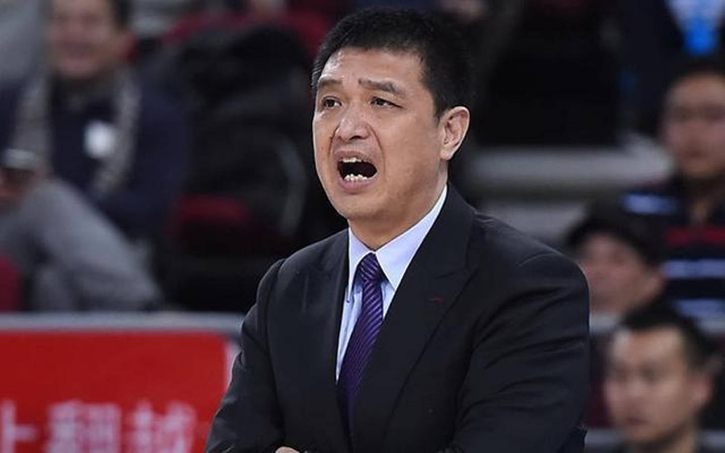 华体会官网-曝张庆鹏接替闵鹿蕾出任北控主帅休赛期将有球员变动
