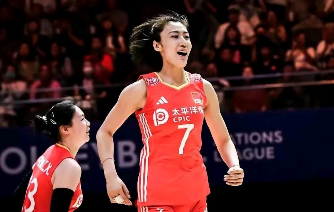 世联赛-女排3-2德国决胜局18-16庄宇珊28分的简单介绍